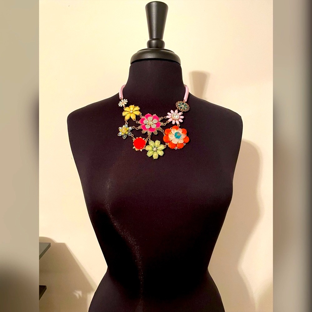 Multicolored Bright Floral Necklace